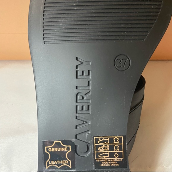 Caverly Cass Slide Sandal Black Leather - Picture 8 of 9